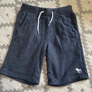 dark blue Abercrombie kids shorts size 11/12